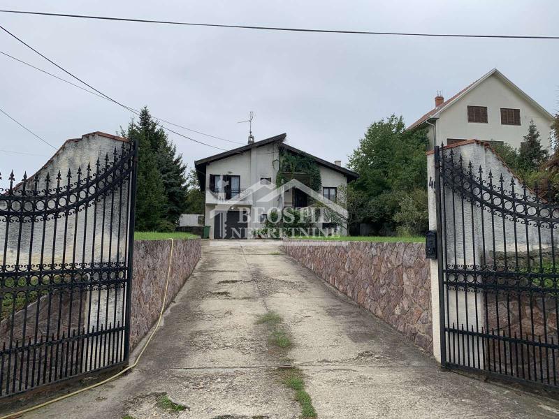 Kuća Prodaja BEOGRAD Barajevo Lipovica